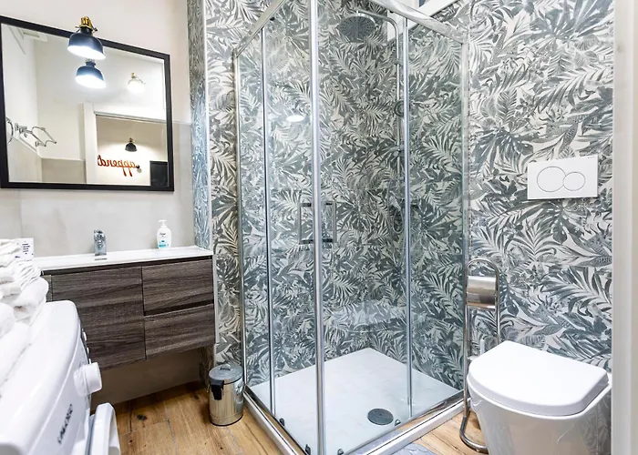 Apartment Silver - House In The Center With Garden, *