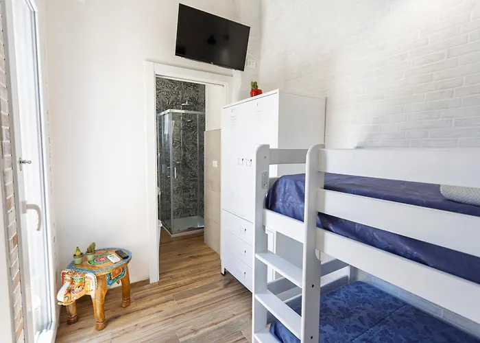 Apartment Silver - House In The Center With Garden,